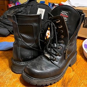 BLACK LEATHER BOOTS!  Milwaukee Motorcycle Clothing Co. 9.5EEE USA/42.5EEE EUR